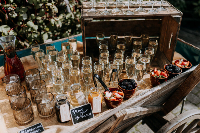 A fun prosecco drinks cart at a private dining event
